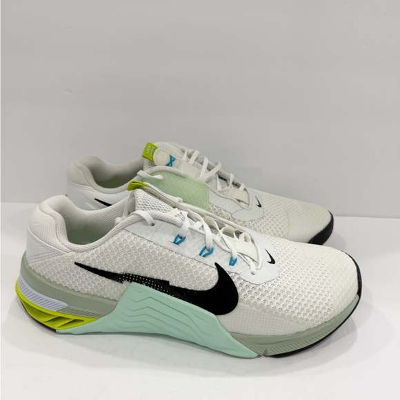 Nike Metcon 7 Women’s training shoes - Picture 3 of 9